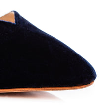 Charger l'image dans la galerie, VENNY