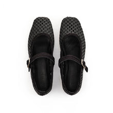 Charger l'image dans la galerie, CLEO