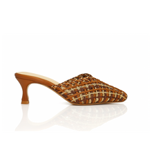 Charger l'image dans la galerie, MYRA